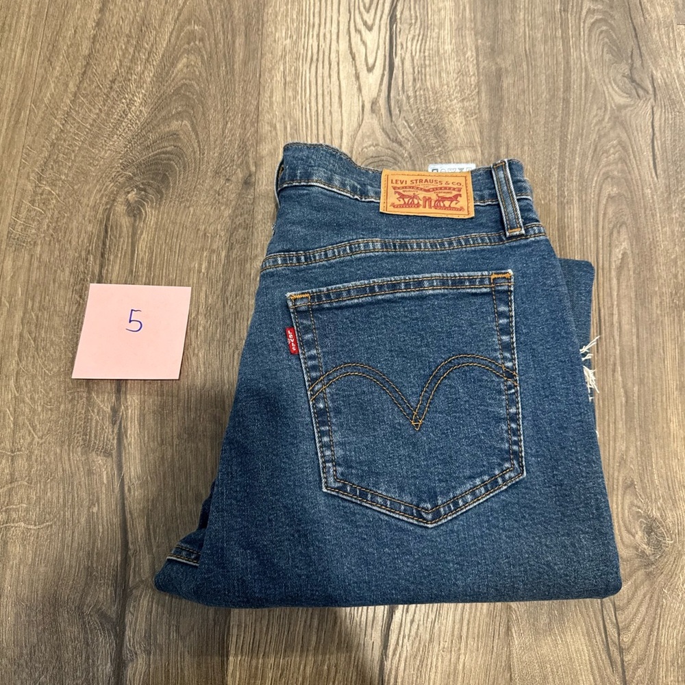 Levi's Wedgie Skinny Jean
